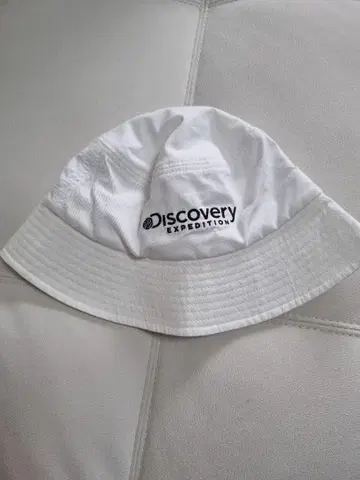 Discovery Expedition 화이트 버킷햇
