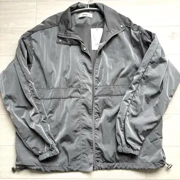 anuke 앤누크 nylon 블루종