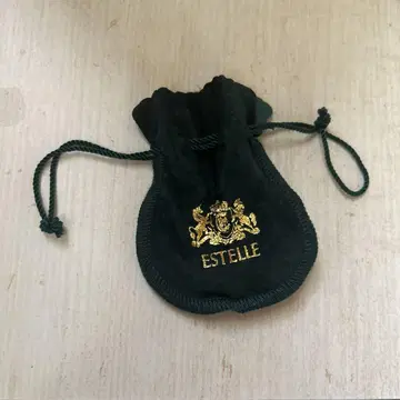 ESTELLE 벨벳 파우치 블랙