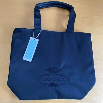 택 달린 거의 미사용 TOCCA 블랙 토트백