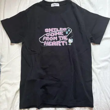 한정판 HELLO KITTY x MR HERTS 프론트 프린트 티셔츠