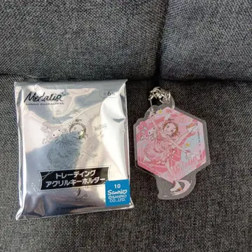 메달리스트 산리오  콜라보 아크릴 키링