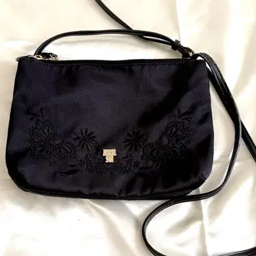 ANNA SUI 안나수이 가랜드 미니 숄더 블랙 나일론