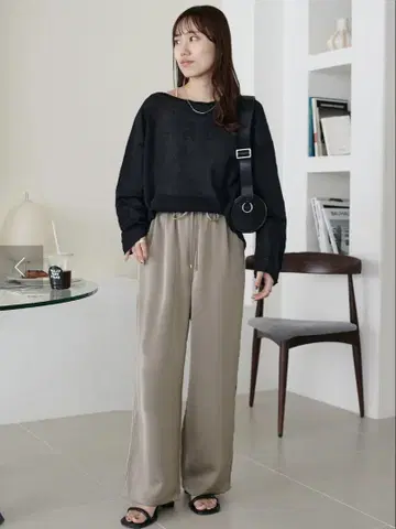Discoat 새틴 이지 팬츠