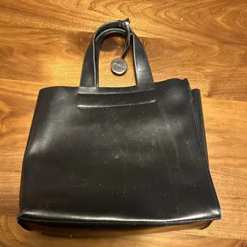 FURLA 블랙 가죽 토트백