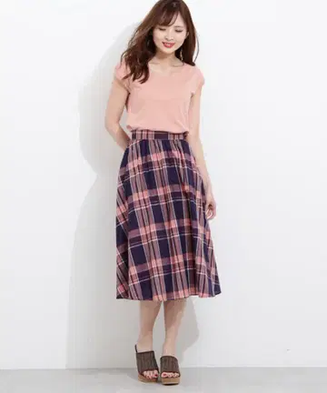 새상품급 PROPORTION BODY DRESSING 스커트