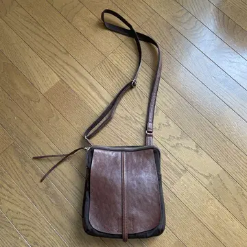 브라운 숄더백 가죽과 천, 새상품급