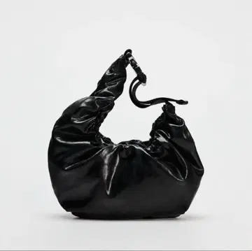ZARA 메탈릭 이펙트 미니 핸드백 블랙