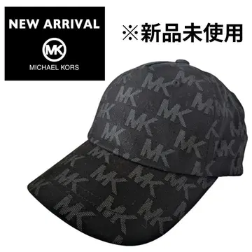 MICHAEL KORS 블랙 MK 로고 캡