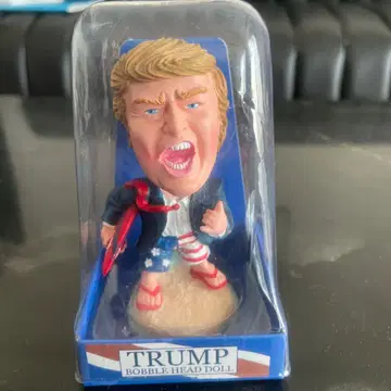 트럼프 대통령 미개봉 새상품 피규어 흔들머리 인형 보블헤드 TRUMP