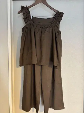 브라운 프릴 셋업