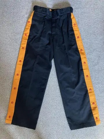 MYne x Dickies 사이드 라인 스냅 와이드 팬츠 블랙/오렌지