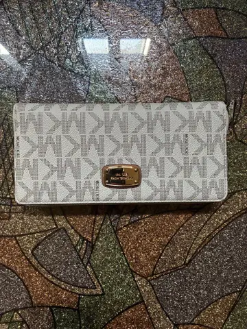 Michael Kors 장지갑 화이트