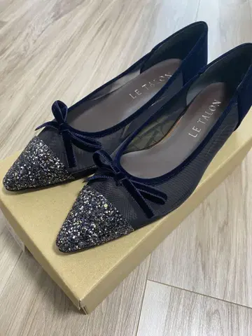 LE TALON 네이비 비쥬 플랫슈즈 23.5cm