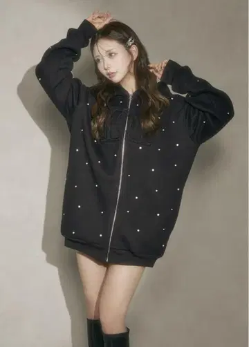 다리치 DD 로고 비쥬 지퍼 후드티