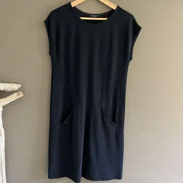 marimekko 블랙 반팔 원피스 XS