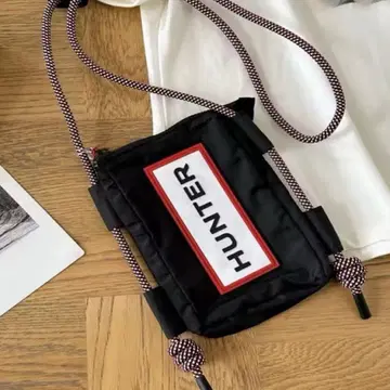 HUNTER 헌터 트래블 립스탑 폰 파우치 숄더백