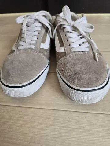 Vans 베이지 스웨이드 스니커즈