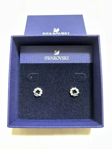 Swarovski 귀걸이