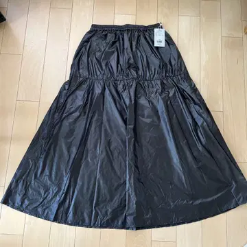 LEPSIM 블랙 플레어 스커트