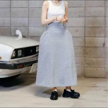 미사용 새상품. bibiy. JOANNE SKIRT 롱 스커트 그레이