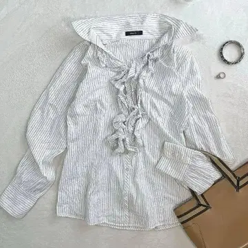 컴사이즘 프릴 셔츠 라메사 스트라이프 오피스 세레모니 L