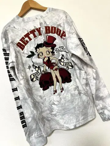 컨디션 최상 BETTYBOOP 자수 롱T 베티 레어 타이다이 패턴 M