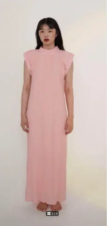TINAJOJUN 티나조준 개더 슬리브 셔링 원피스