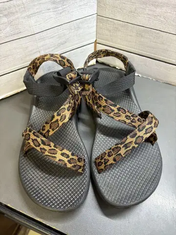 Chaco 샌들