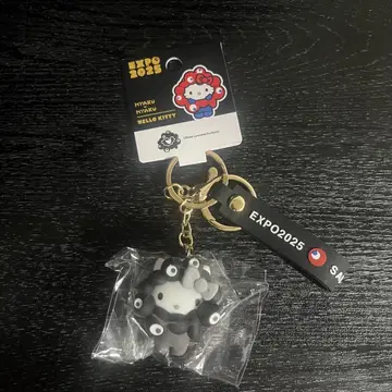 산리오 블랙 먄먄 키링 키티