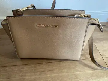 MICHAEL KORS 베이지 숄더백