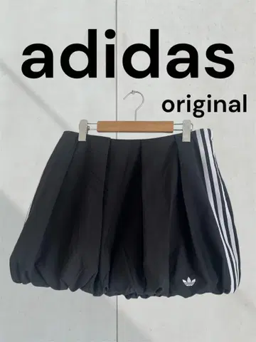 adidas original 벌룬 스커트 블랙