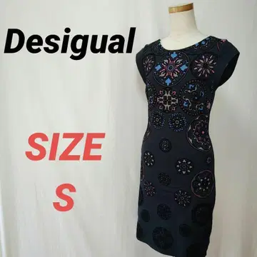 Desigual 데시구알 원피스 캡 슬리브 타이트