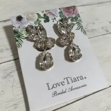 [새상품급] Love Tiara 세레나 크리스탈 귀걸이