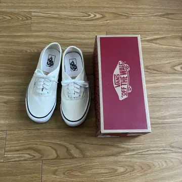 VANS 어센틱 44 D