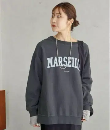 슬로브 이에나 MARSEILLE 로고 맨투맨 그레이