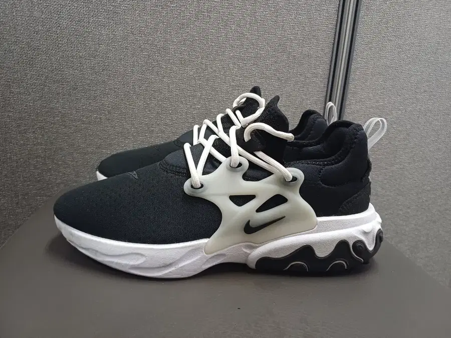 Product Details - 1