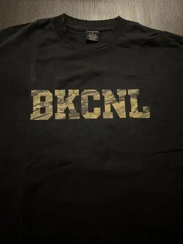 BackChannel 로고 티셔츠