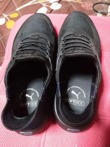PUMA SOFTRIDE 블랙 슬립온