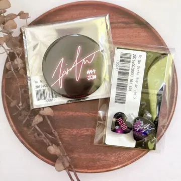 HANA No No Girls 노노가 JISOO 지수 캔뱃지 피크 핑