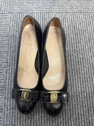 ferragamo 페라가모 펌프스 사이즈 6 1/2