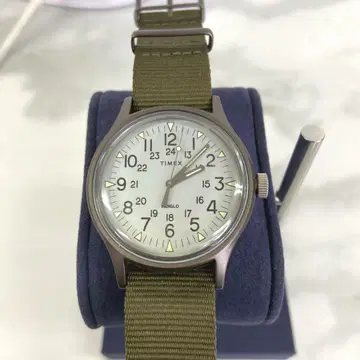 +타이맥스 TIMEX MK1 알루미늄 실버 TW2R37600