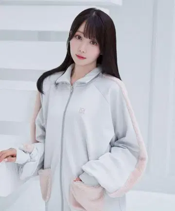 fake fur point big track 로제뮤즈 그레이 새상품