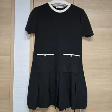 ZARA 자라 반팔 니트 플리츠 미니 원피스 블랙