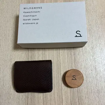 WILDSWANS 팜 다크 브라운