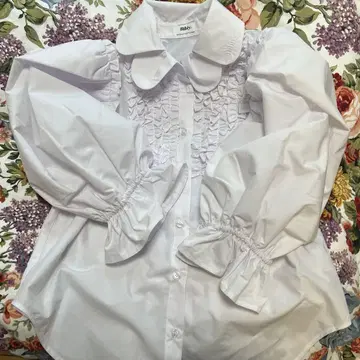 [ Bibiy. ] CORA PUFF BLOUSE