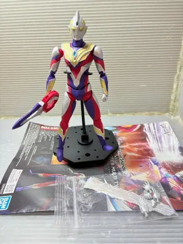 Figure-rise Standard 울트라맨 트리거 멀티 타입