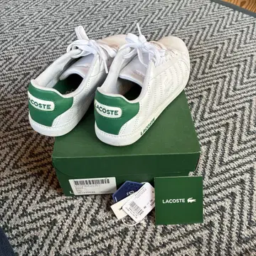 LACOSTE 화이트/그린 스니커즈