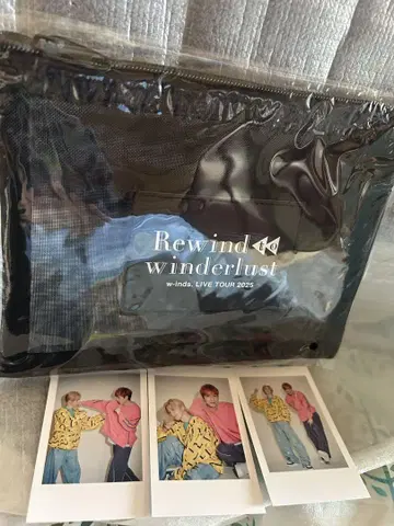 w-inds. 메쉬 파우치와 인스턴트 포토 카드