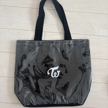 TWICE 토트백 이타백